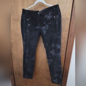 Docle and Gabbana pants